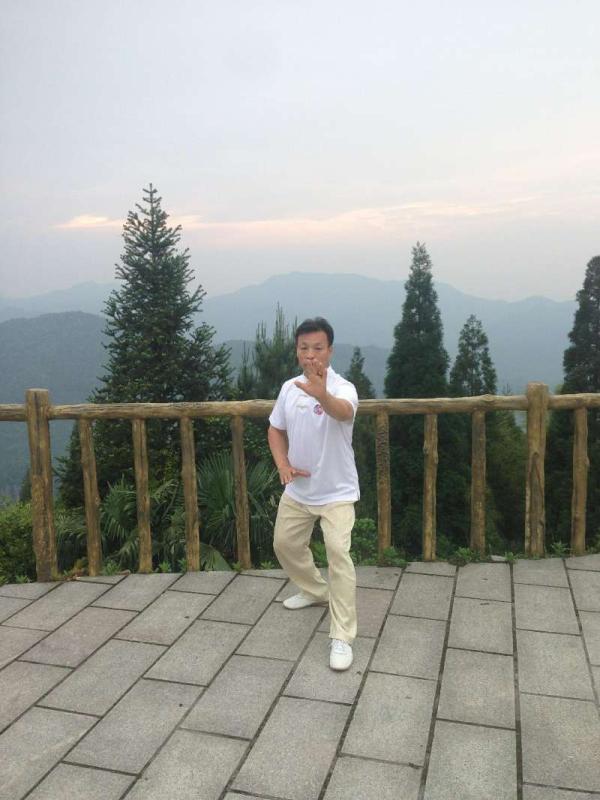 任丘市形意拳会馆武馆——徐长龙